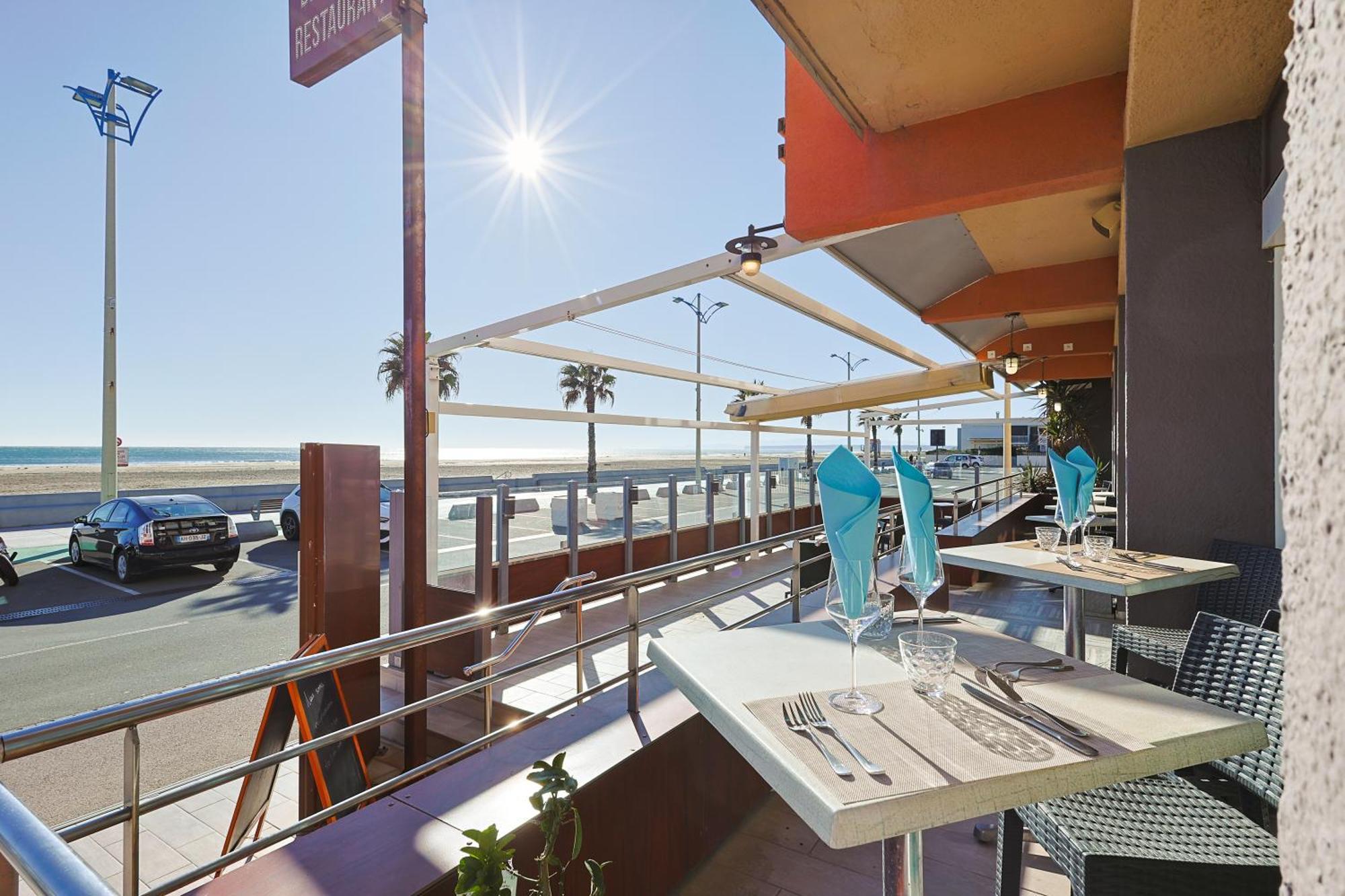 Logis Hotel & Restaurant Mediterranee Port-la-Nouvelle Exterior photo